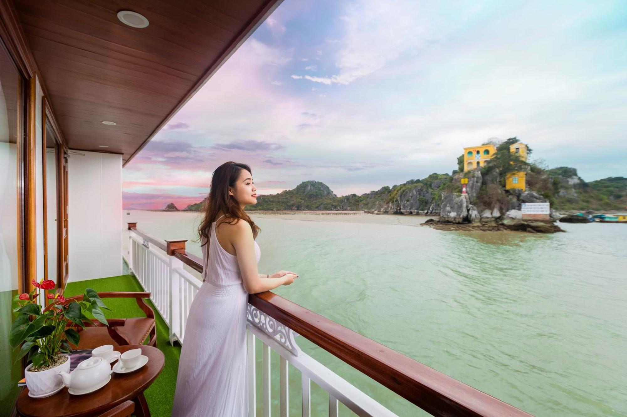 Hotel Le Journey Calypso & Verdure Lotus Cruises Ha Long Zewnętrze zdjęcie