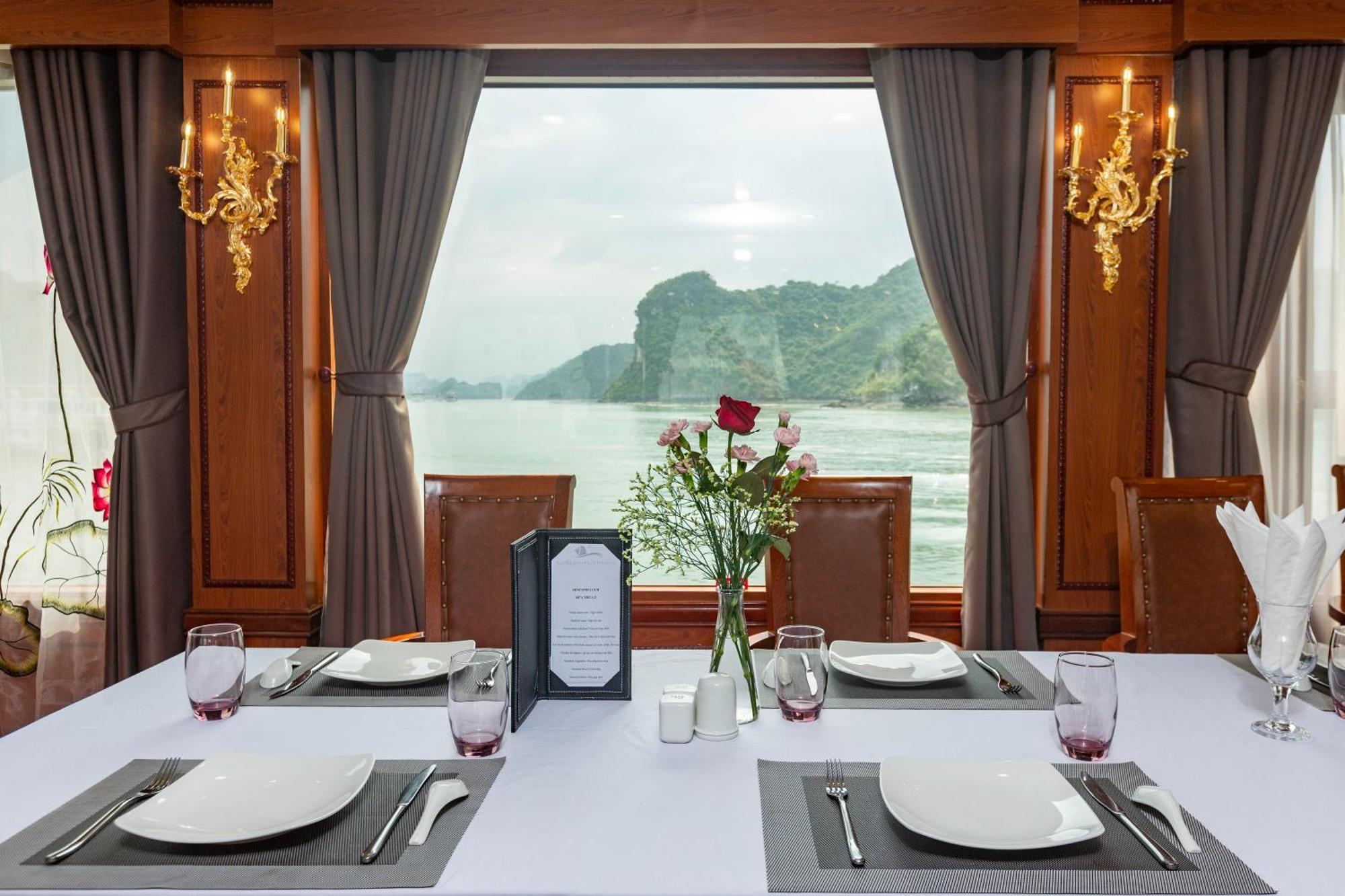 Hotel Le Journey Calypso & Verdure Lotus Cruises Ha Long Zewnętrze zdjęcie