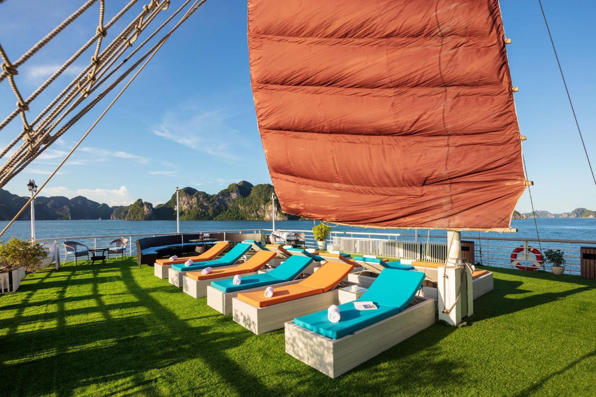 Hotel Le Journey Calypso & Verdure Lotus Cruises Ha Long Zewnętrze zdjęcie